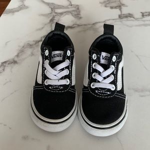 Toddler / Baby size 5 Vans shoes